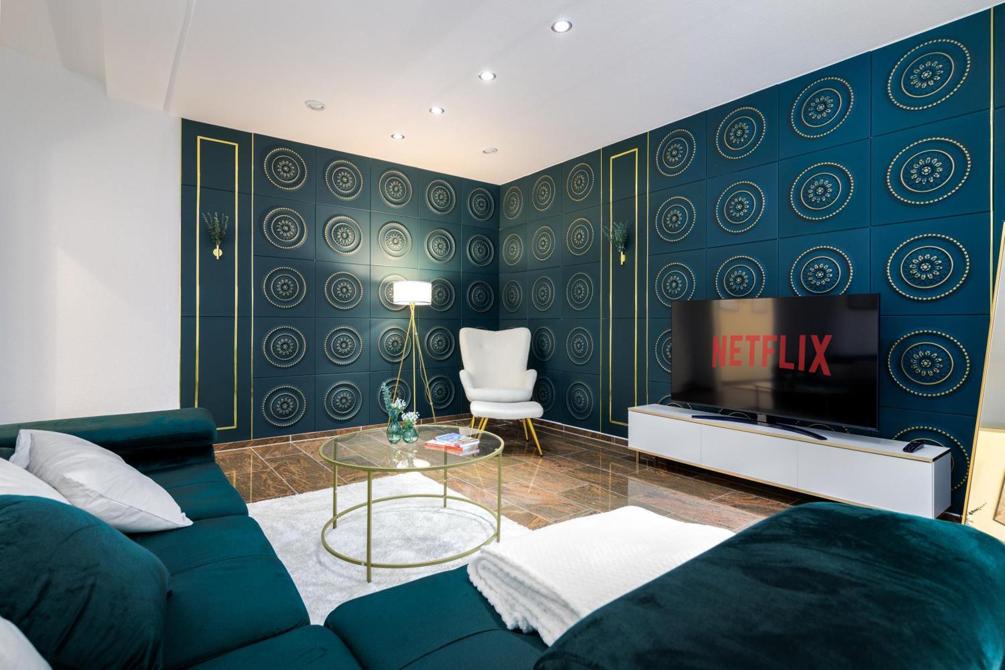 Highlife Apartment One Wiesbaden Wilhelmstrasse Bagian luar foto